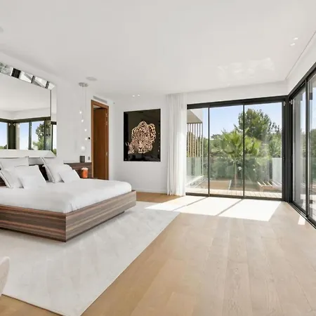 Hébergement de vacances Luxury For 14 People With Private Pool Saint-Tropez